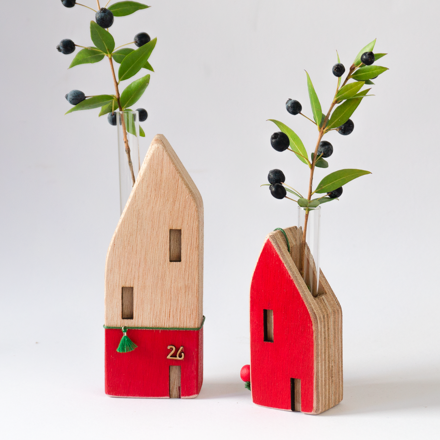 Cement Charm 2025, Pomegranate